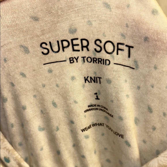 torrid Sweaters - Torrid Super Soft Knit midi dress - Cream with Blue Accents. Size 1
